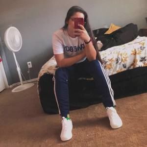 Meet your Posher, Jackiee